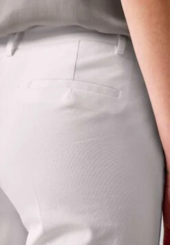 Broek - Weiß 15 Broek - Weiß -Mode Dames Winkel 0d32306b77544e4dabdd4b7cf2a78055