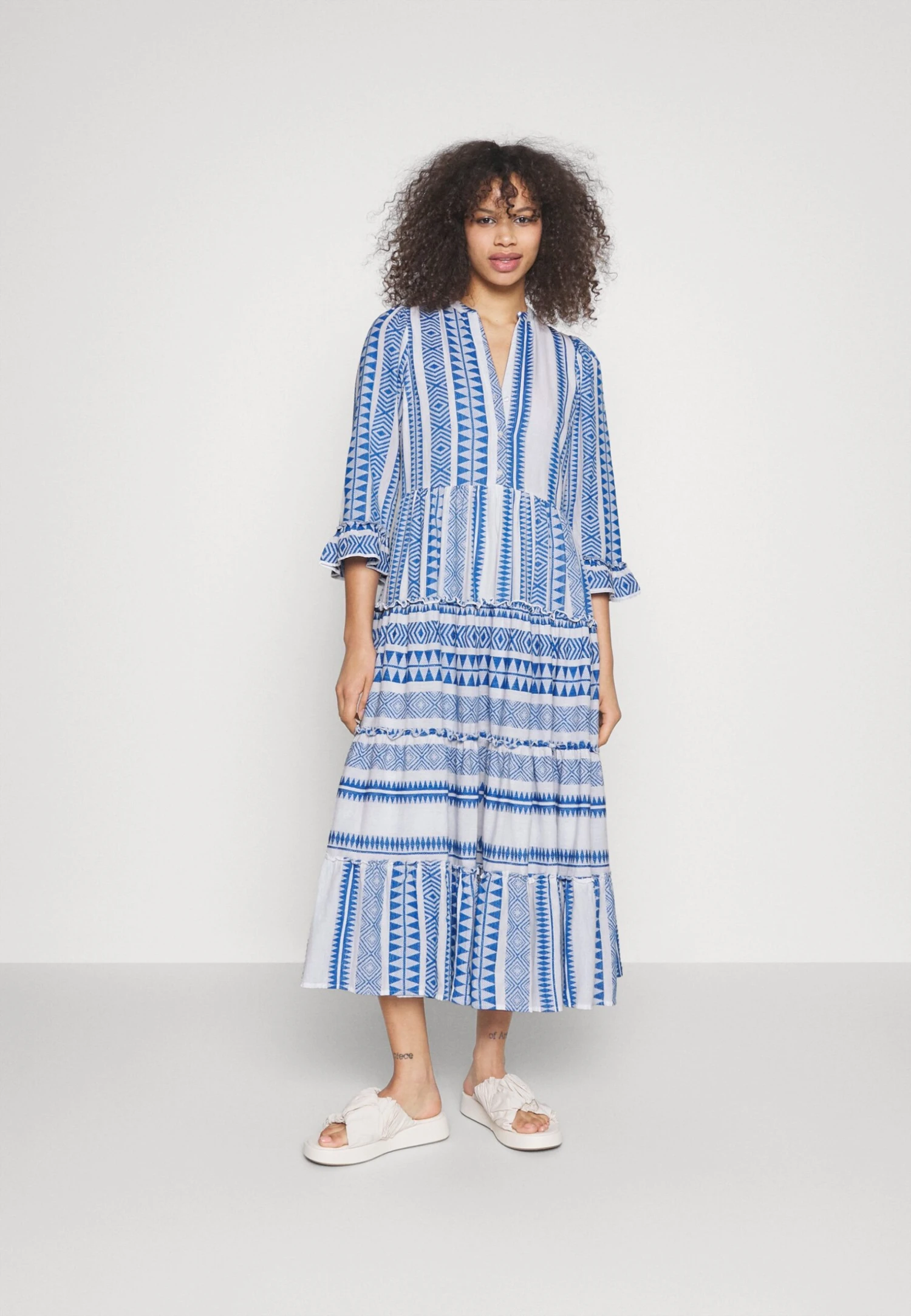 Yasanine 3/4 Midi Dress S. - Fest - Maxi-Jurk - Birchdetail:W. Olympian Blue 3 Yasanine 3/4 Midi Dress S. - Fest - Maxi-Jurk - Birchdetail:W. Olympian Blue