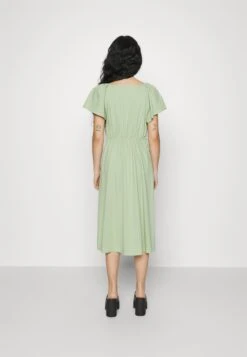 Vero Moda Petite Vmmymilo Calf Dress - Jurk - Reseda -Mode Dames Winkel 175c61f929e14b5192b26ef86b74bf00
