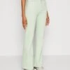 Pepe Jeans Willa - Flared Jeans - Bleach Green -Mode Dames Winkel 18ee2852fcf34920a1a1db371a5e1b62