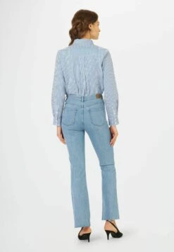 Flared Jeans - Jeans -Mode Dames Winkel 1b084f305d104bb38a9ed73ab1c0bbad