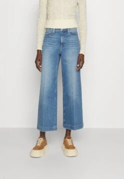 Paige Harper Ankle - Flared Jeans - Light Blue