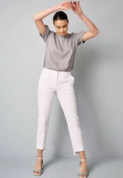Broek - Weiß 18 Broek - Weiß -Mode Dames Winkel 2935de9fe1604111935829ad57fdb0af