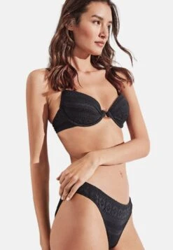 Bikinibroekje - Black 9 Bikinibroekje - Black -Mode Dames Winkel 3ec12876a4db459f832b00be00808622