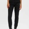 Vero Moda Vmmaya - Cargobroek - Black 2 Vero Moda Vmmaya - Cargobroek - Black -Mode Dames Winkel 4455f21dc5794813a960a678d4ef3c9d