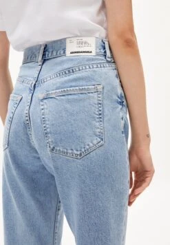 Armedangels Aaikala - Straight Leg Jeans - Light Fresh Blue -Mode Dames Winkel 5014816bc74047aa887336a9917c3767