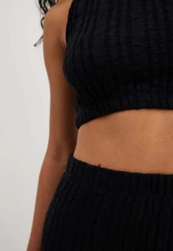 NA-KD StrukturierterMit Schlitzdetail - Maxirok - Black 8 NA-KD StrukturierterMit Schlitzdetail - Maxirok - Black -Mode Dames Winkel 6546ac32483f42bfa5bfd2d606766483