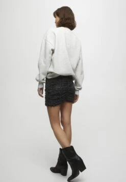 PULL & BEAR Tulle - A-Lijn Rok - Black -Mode Dames Winkel 68146ea6780845af8111136bf290b126