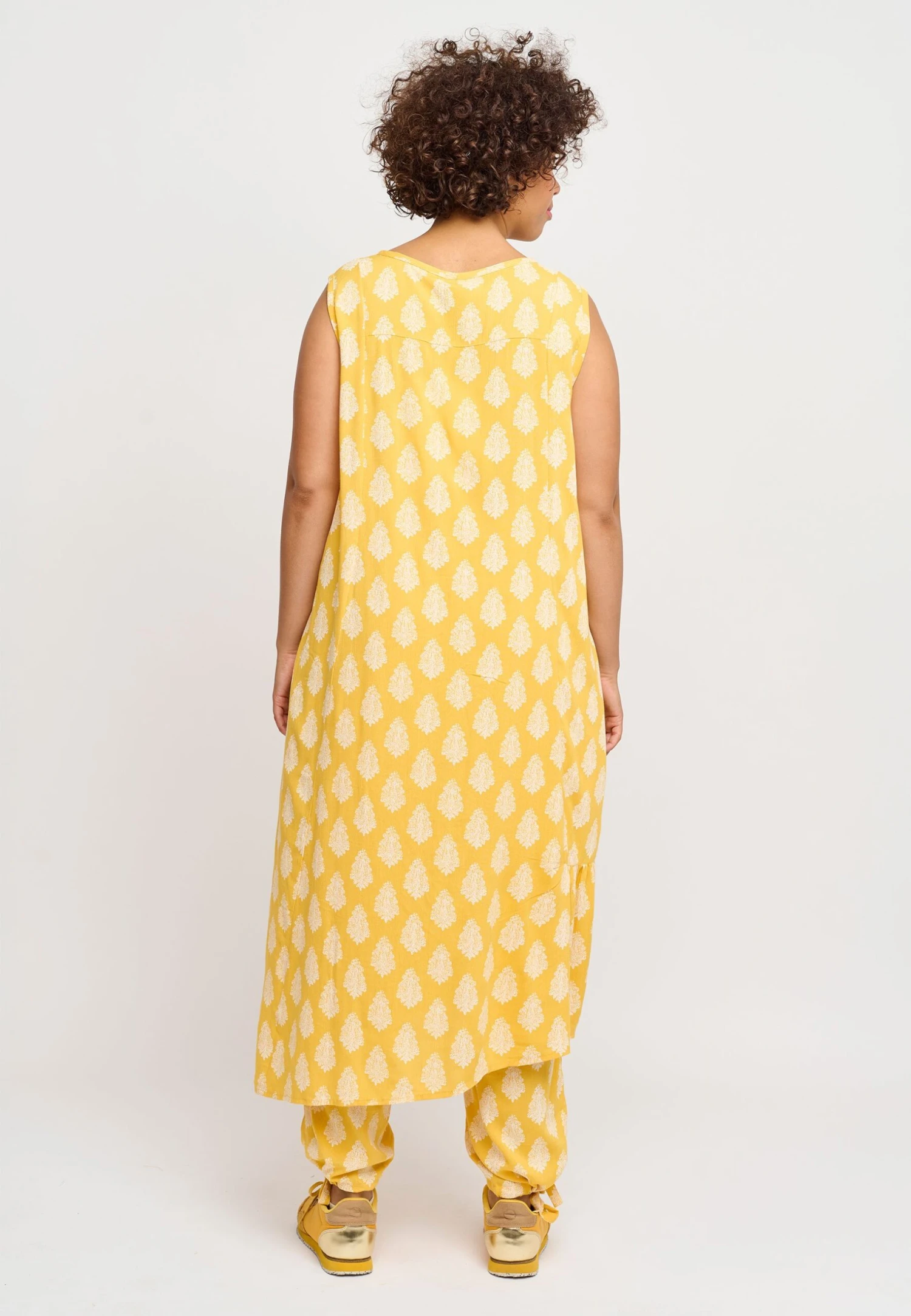 Lyssa - Jurk - Yoke Yellow 4 Lyssa - Jurk - Yoke Yellow - Afbeelding 2