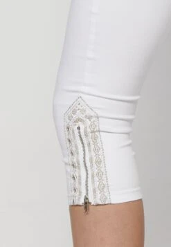 Koroshi Pirate- Jeansshort - Blanco/White -Mode Dames Winkel 6b6adcf2ba2f41be93160d5040e3e61f