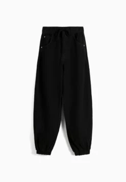 BERSHKA Jogger With Drawstring - Bootcut Jeans - Black 13 BERSHKA Jogger With Drawstring - Bootcut Jeans - Black -Mode Dames Winkel 6d9f457bf46a4243adcb6216eeaccf40