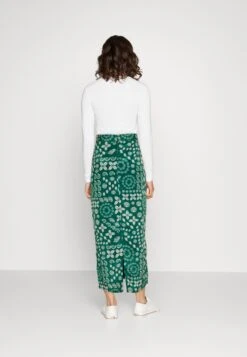 Cowries And Shellprint Midaxi Skirt - Maxirok - Green -Mode Dames Winkel 6f25bb1fc257499fa15125ff497f7e5a