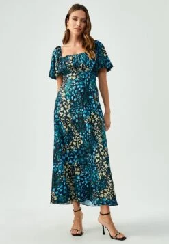 Calile - Galajurk - Blue Floatinng Floral -Mode Dames Winkel 7248e30d872e45b1b06ef8a0a09f8c0d