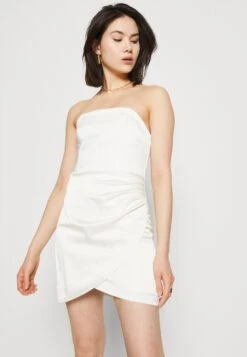 Hollister Co. Strapless Tulip - Cocktailjurk - White -Mode Dames Winkel 72499de95fca41a3aff382e87ef3a10d