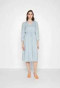 Selected Femme Slfbrenda Damina - Jurk - Blue Bell 13 Selected Femme Slfbrenda Damina - Jurk - Blue Bell -Mode Dames Winkel 79ee6109aecf4352a8385086e1b8b6e5