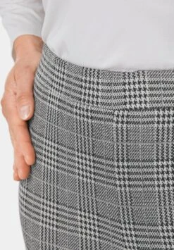 GOLDNER Broek - Medium Grey / White -Mode Dames Winkel 7f3b2bfb6edc41fb876f467b1191043a