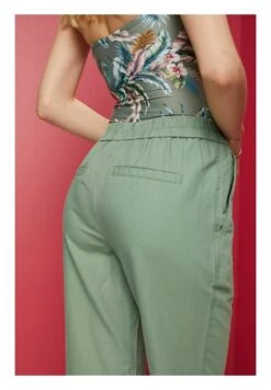 ESPRIT Broek - Pale Khaki -Mode Dames Winkel 81bcce7ac8464c6abc3e1798e88a5090