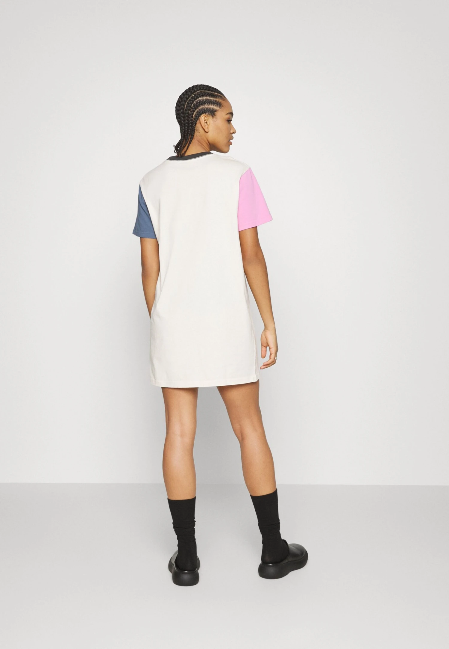 Quiksilver Tee Dress - Jerseyjurk - White 5 Quiksilver Tee Dress - Jerseyjurk - White - Afbeelding 3