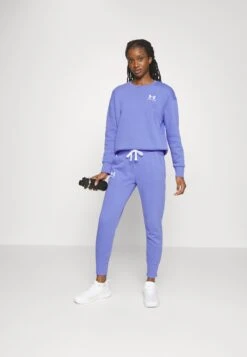 Under Armour Rival - Trainingsbroek - Baja Blue/White -Mode Dames Winkel 8592e9a797af4d3c9d19d81a19ada8fa