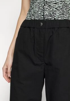 Solid Easy Pant - Broek - Black -Mode Dames Winkel 893f8c4171e448639bd419ea5b402d36