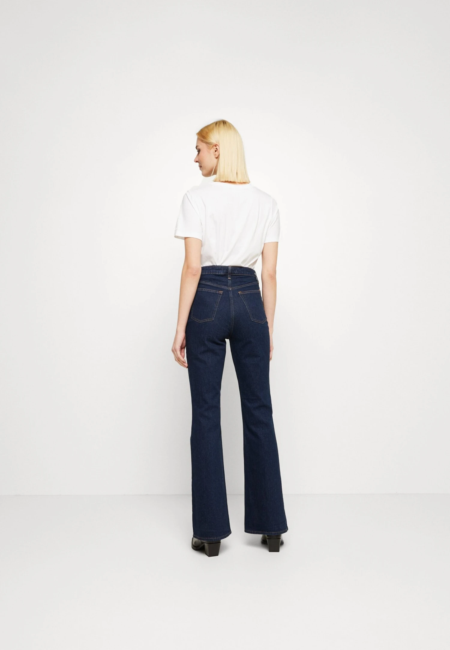 Abercrombie & Fitch Bootcut Jeans - Dark-Blue Denim 5 Abercrombie & Fitch Bootcut Jeans - Dark-Blue Denim - Afbeelding 3