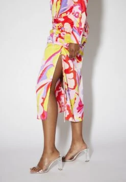 Amelia Calf Skirt - Kokerrok - Blazing Yellow -Mode Dames Winkel ac358b02dd684f759175e1f1ead9cedb