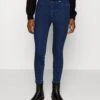 Hugo Jeans Skinny Fit - Medium Blue -Mode Dames Winkel b97a17a4ade2474f88bf0e474e3f123e
