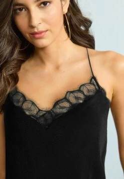 Next Trim Strappy Standard - Jurk - Black -Mode Dames Winkel bbd8bc87ed6a4caba218e3fa8e0d89d2