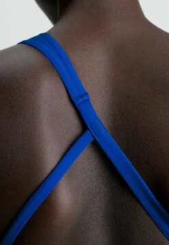 One Shoulder- Badpak - Ultra Blue 10 One Shoulder- Badpak - Ultra Blue -Mode Dames Winkel bc7fb1a471f04c82bbbac211b39dc2f0