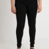 ONLY CARMAKOMA Carstorm - Jeans Skinny Fit - Black -Mode Dames Winkel befc86573fdc46edbc51cbaa4d103fdf