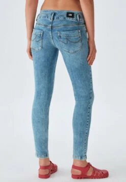 LTB Ennio - Slim Fit Jeans - Light Blue -Mode Dames Winkel c5245b4746f6420cbd2495c816eb093e