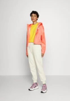 Jack Wolfskin Essential - Trainingsbroek - Cotton White -Mode Dames Winkel c647f2301c864133984e1d23ff4552f3