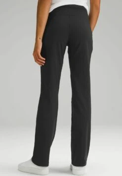 Lululemon Smooth-Fit Pull-On High-Rise - Broek - Black -Mode Dames Winkel c81323f86a45465bb982b17725ea1332