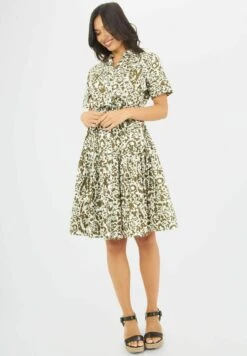 With Ruffle - Blousejurk - Verde Militare 10 With Ruffle - Blousejurk - Verde Militare -Mode Dames Winkel c895462013db424f930386e84228980e