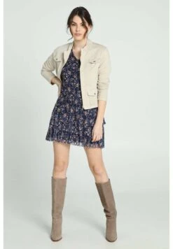 Mode Dames Winkel 7 Mode Dames Winkel -Mode Dames Winkel cbb47dbeed4246e2bebcd76c23a3009f