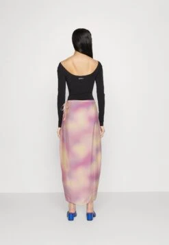 Enwatermelon Midi Skirt- Wikkelrok - Solar 10 Enwatermelon Midi Skirt- Wikkelrok - Solar -Mode Dames Winkel cffcae693a25416a8518e209f58a2885