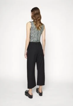 Solid Easy Pant - Broek - Black -Mode Dames Winkel d000c46967764da499c55a2f975c0aba