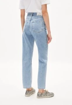Armedangels Aaikala - Straight Leg Jeans - Light Fresh Blue -Mode Dames Winkel d5327e00c0ac4c38877b2f14e44ea709
