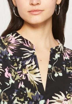 Scotch & Soda Allover Printed Loose Fit Dress - Jurk - Black -Mode Dames Winkel da0b298d1555430dbc288223cc2354ff