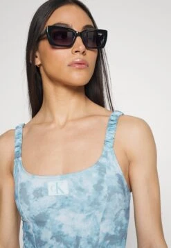 One Piece - Badpak - Blue -Mode Dames Winkel e03d52e992d64fd98ad166fe45ad4ca9