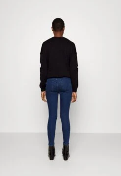 Hugo Jeans Skinny Fit - Medium Blue -Mode Dames Winkel e03e1f7016ef49c2a54d29fd7e6018db