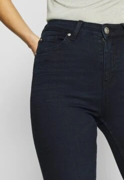 Marks & Spencer Sienna - Straight Leg Jeans - Ey 12 Marks & Spencer Sienna - Straight Leg Jeans - Ey -Mode Dames Winkel e06d82590c0142d6b250c73cfbaa96b7