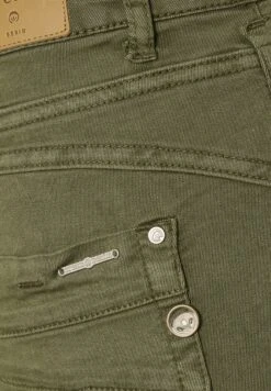 Cream Lottecr Plain Twill Coco Fit Bci - Slim Fit Jeans - Burnt Olive 14 Cream Lottecr Plain Twill Coco Fit Bci - Slim Fit Jeans - Burnt Olive -Mode Dames Winkel e12d9c378e854dd3970bf8a8c484146d