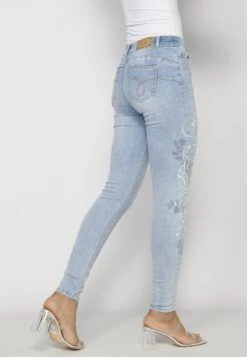 Koroshi Slim Fit Jeans - Azul Cl Light Blue -Mode Dames Winkel ea896bbfbd454dca9b856ac6d7c89d1e
