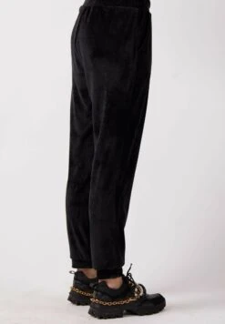 Trainingsbroek - Black -Mode Dames Winkel ebcd901e34c64e649bc5b0fffdf7a2d1