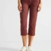STREET ONE 3/4 - Jeansshort - Rot 2 STREET ONE 3/4 - Jeansshort - Rot -Mode Dames Winkel f29b29d79be243478b9e4fe105750085