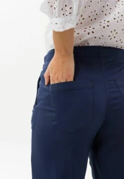 BRAX Style Maine S - Broek - Indigo 12 BRAX Style Maine S - Broek - Indigo -Mode Dames Winkel f5ab7b9c1cb9428c84e96d6bce9afeb4