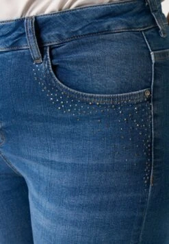 Capri Met Steentjes - Slim Fit Jeans - Blue -Mode Dames Winkel f76bdbe628e9497295f84eb8d9c712fc