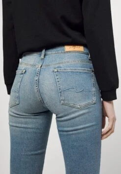 7 For All Mankind Roxanne Ankle- Slim Fit Jeans - Light Blue -Mode Dames Winkel fb8332ac70ec4e79b2f955291b68af66